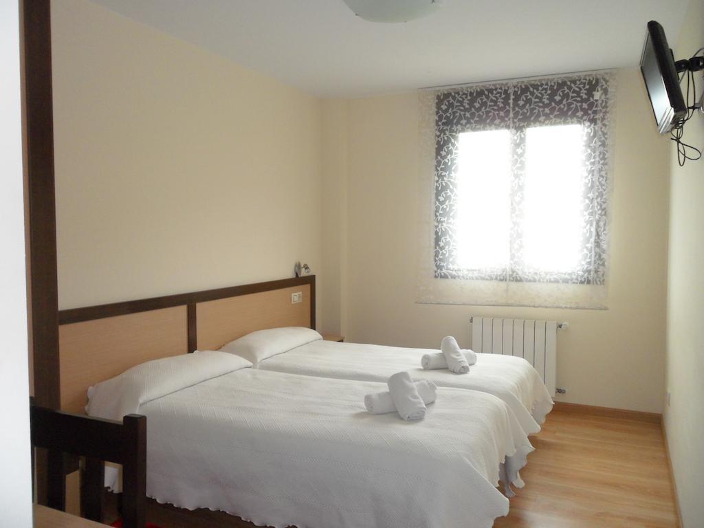Pension La Posada Tineo Ruang foto
