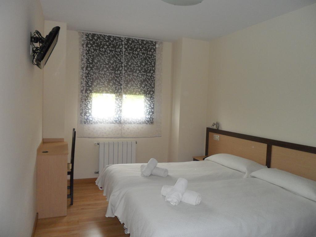 Pension La Posada Tineo Ruang foto