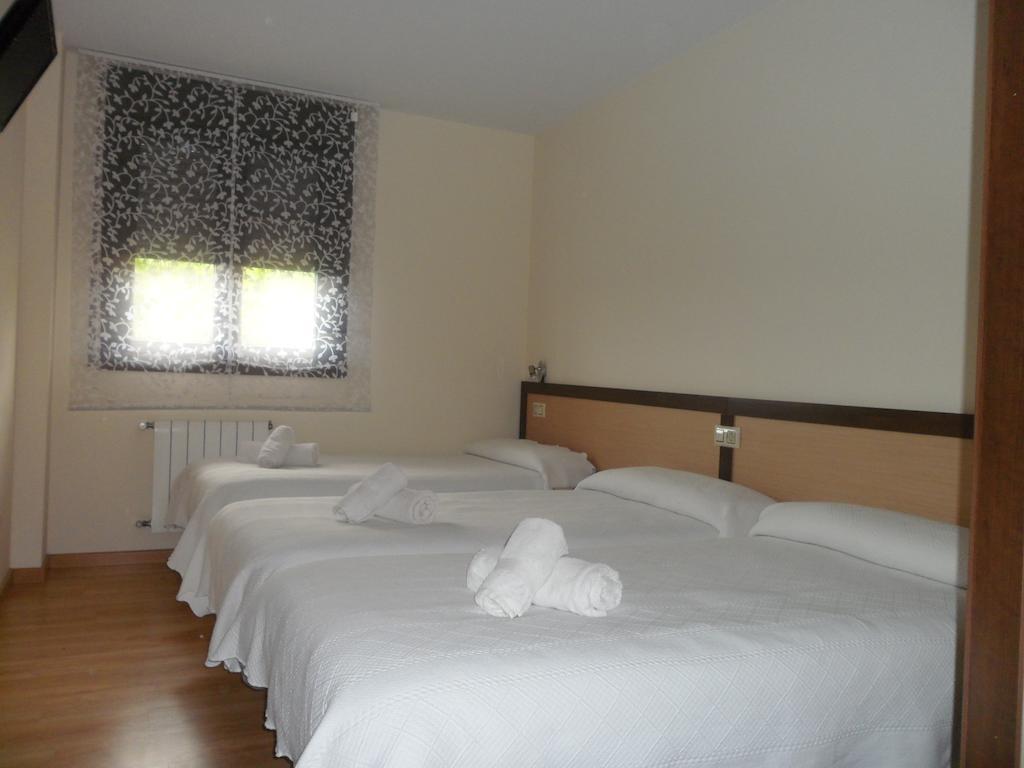 Pension La Posada Tineo Ruang foto